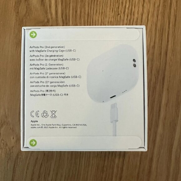 AirPods Pro 2nd Generation with MagSafe Wireless Charging Case - New - Picture 2 of 3